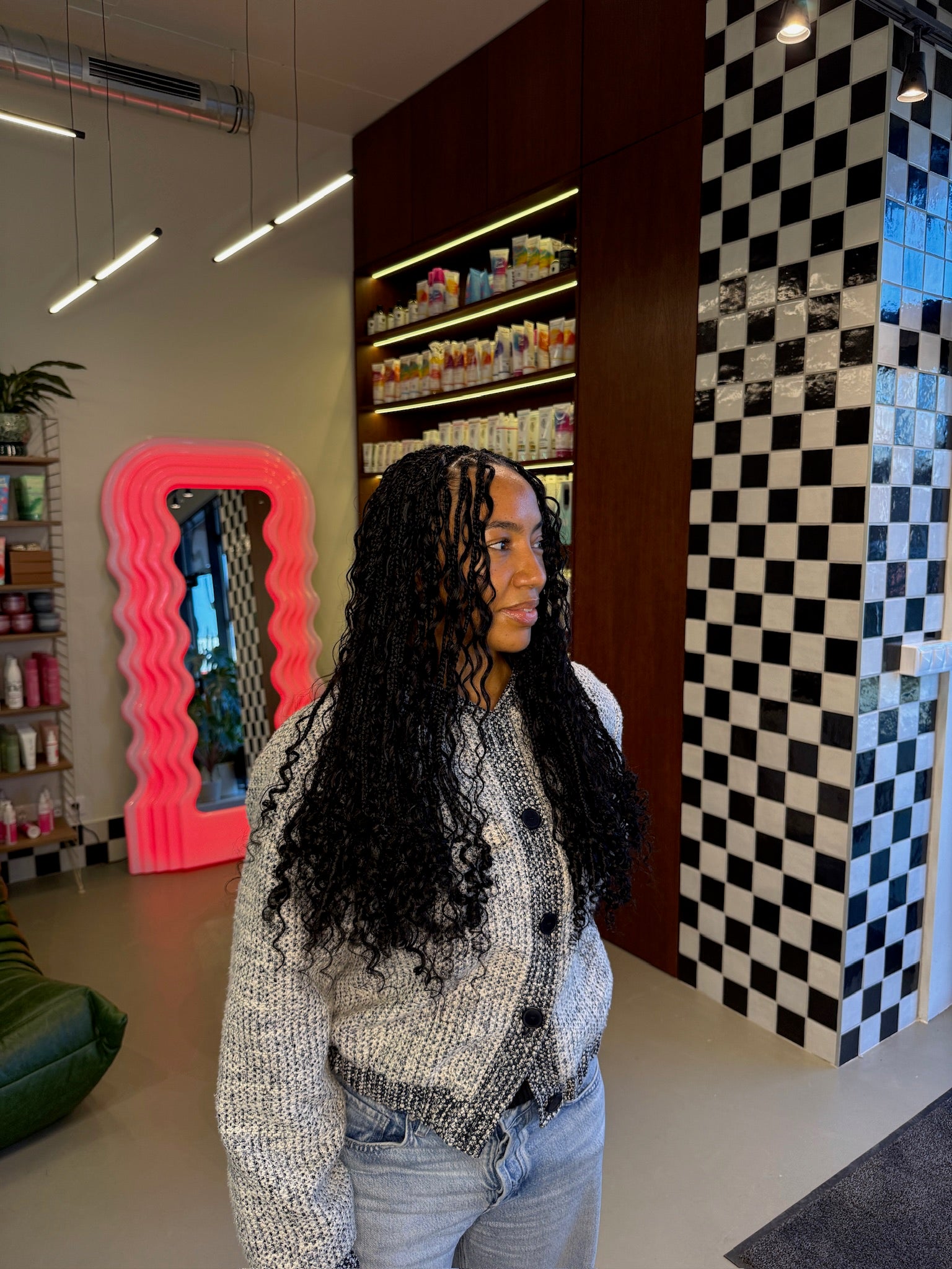 Afrikietiškų kasyčių pynimas su meistre Oiyn - registruojamasi be eilės!