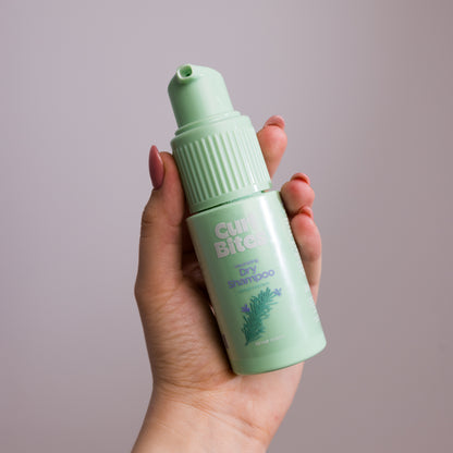 Curl Bites apimties suteikiantis sausas šampūnas