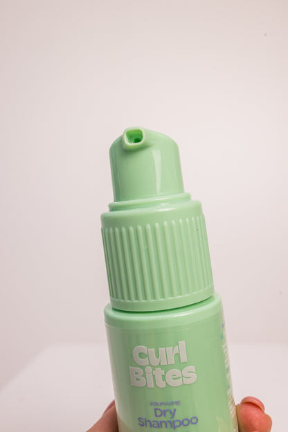 Curl Bites apimties suteikiantis sausas šampūnas