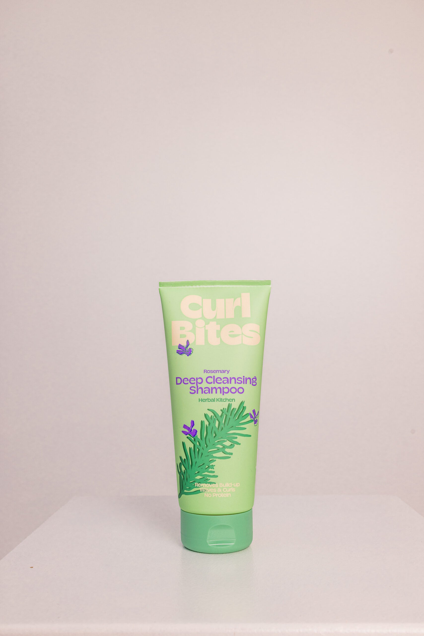 Curl Bites | Gilaus valymo rozmarinų šampūnas