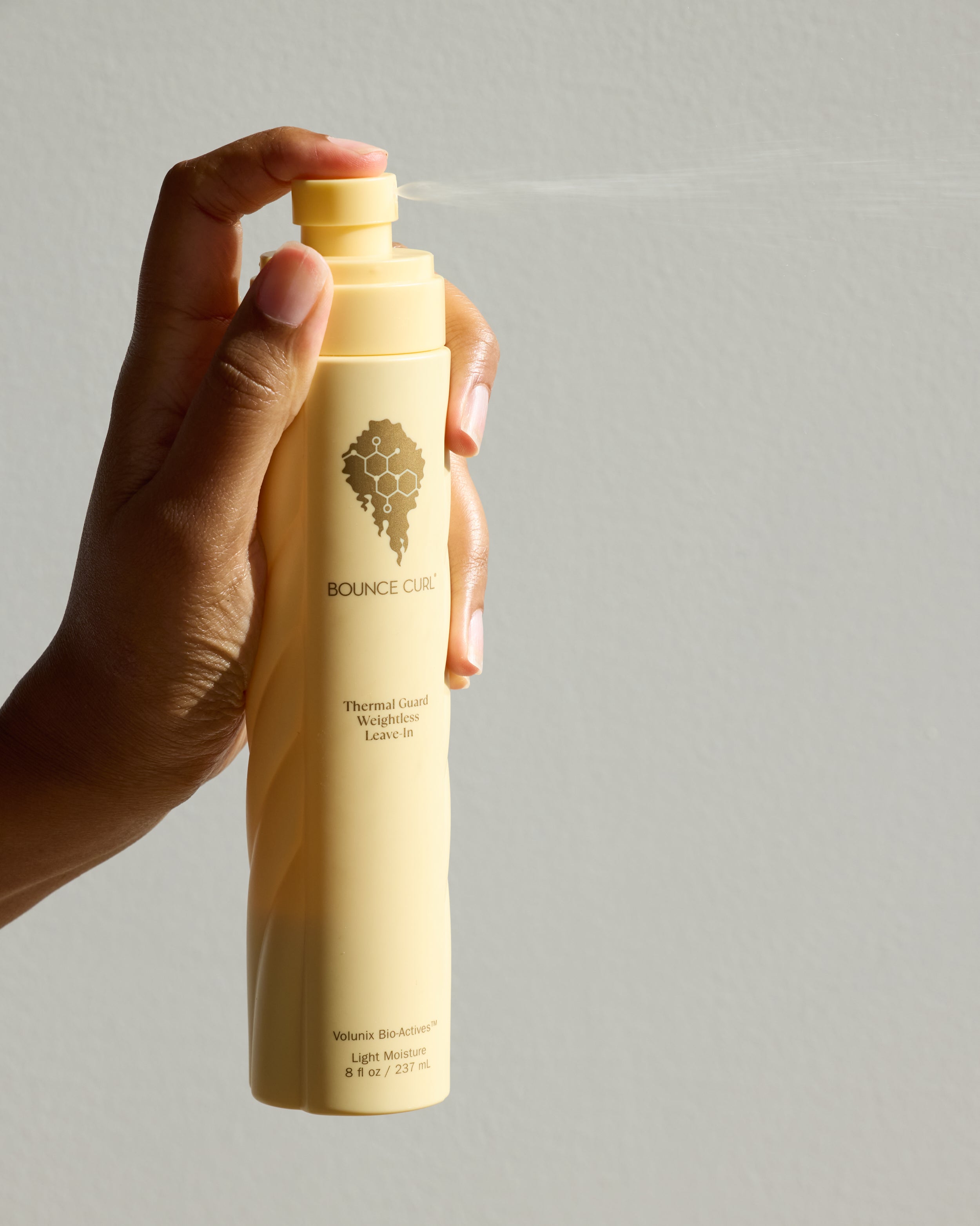 Bounce Curl Thermal Guard paliekamas kondicionierius | Weightless kolekcija (JAU GREITAI)